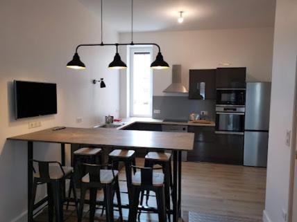 10 Rue Carnot Daire Montceau-les-Mines Dış mekan fotoğraf